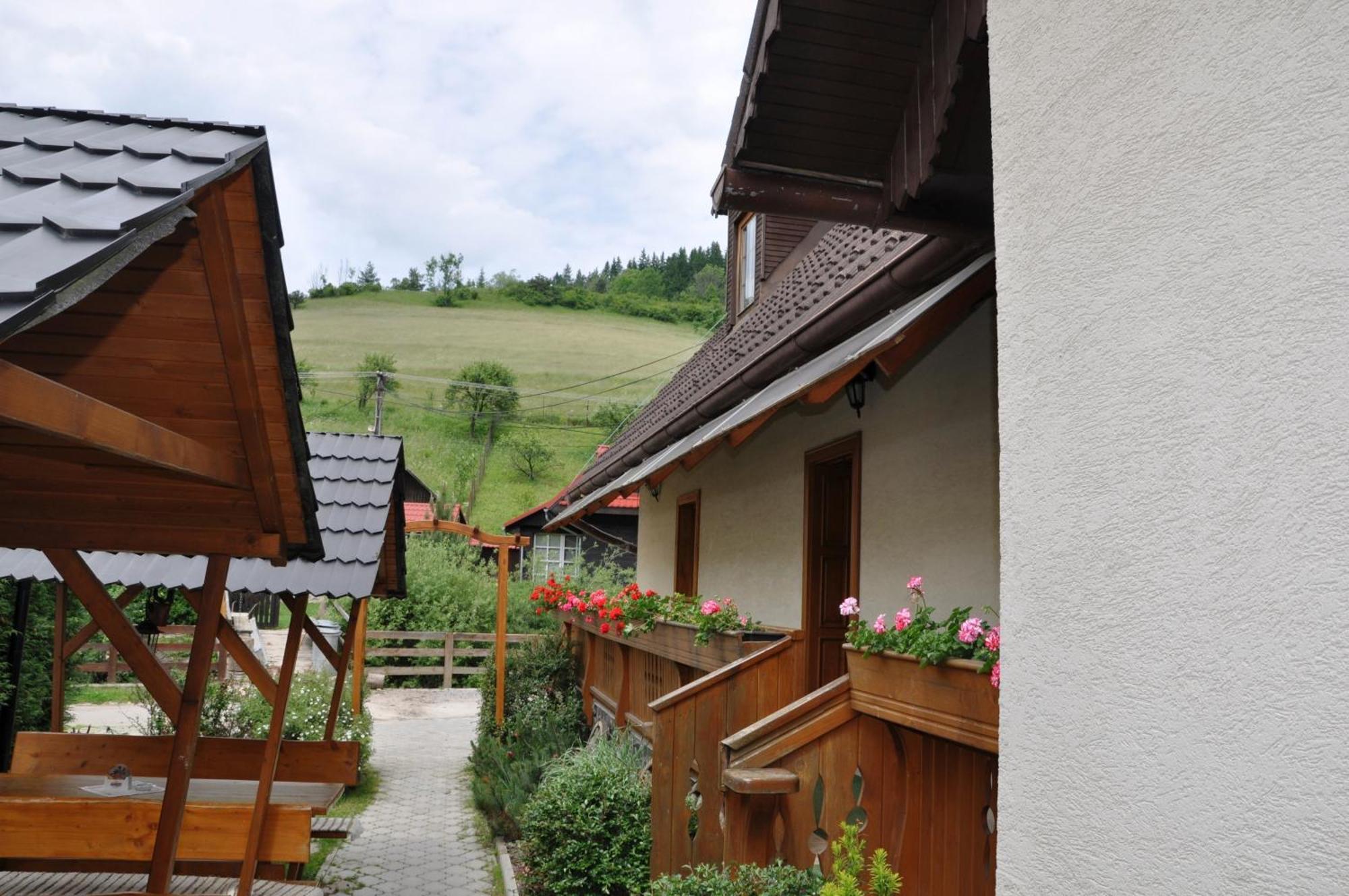 Penzion Lestiny Exterior foto